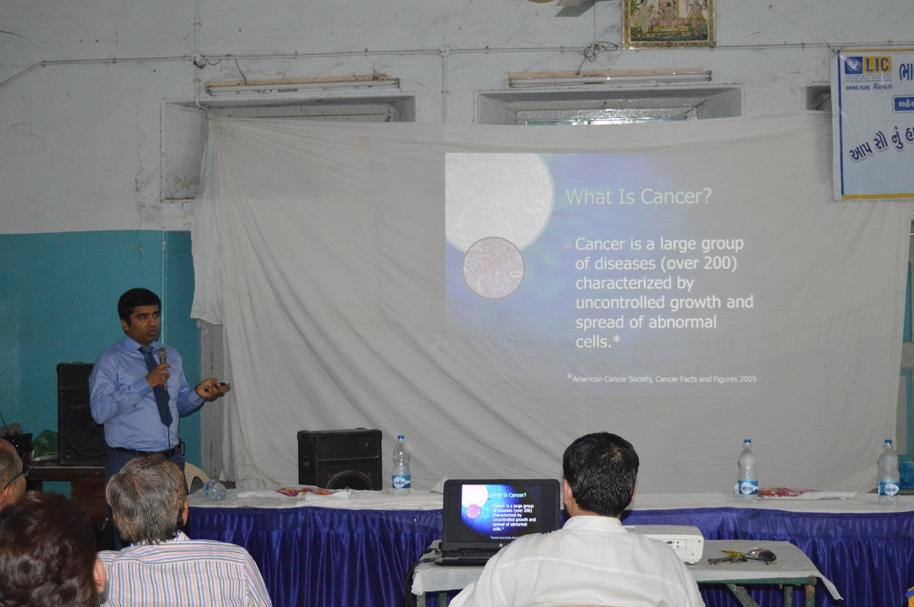 TALK FOR CANCER AWARENESS BY ZANISH CANCER HOSPITAL AMONG LIC CUSTOMERS